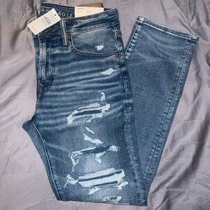 American Eagle Airflex 360 distressed & repaired Slim Jean. Size 32x30